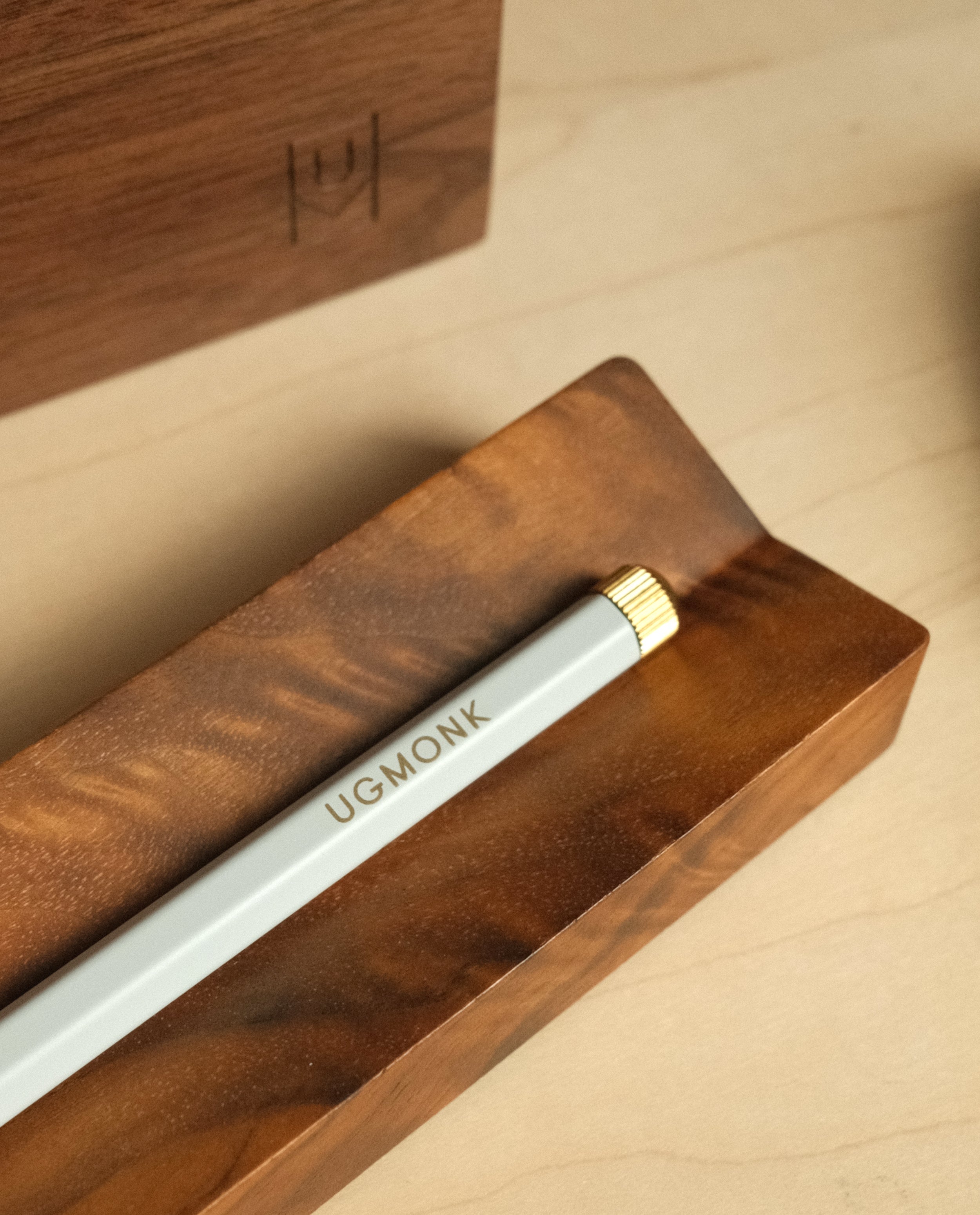 The Pen & Pen Tray Bundle