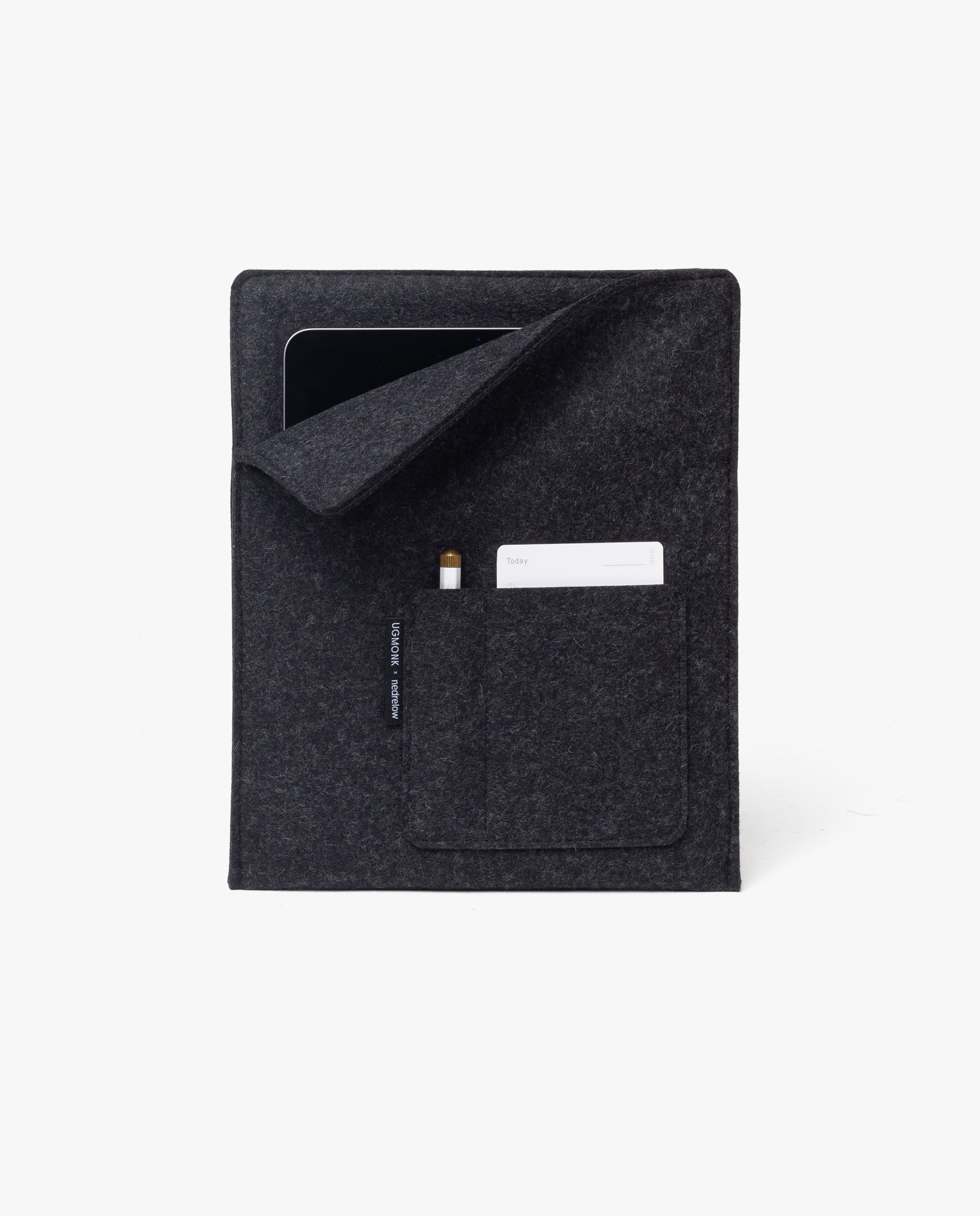 Magnetic Tablet Sleeve (Nedrelow x Ugmonk)