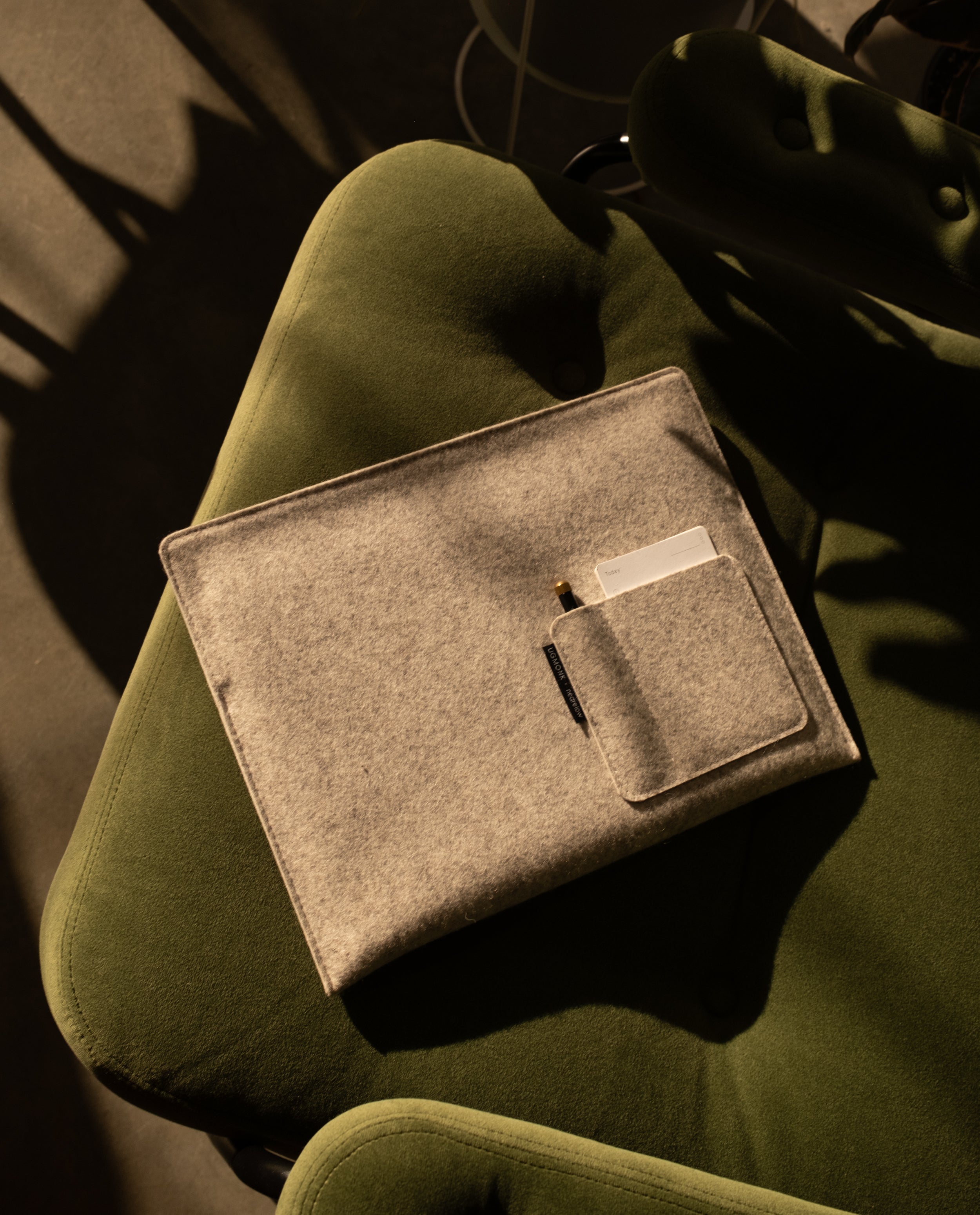 Magnetic Laptop Sleeve