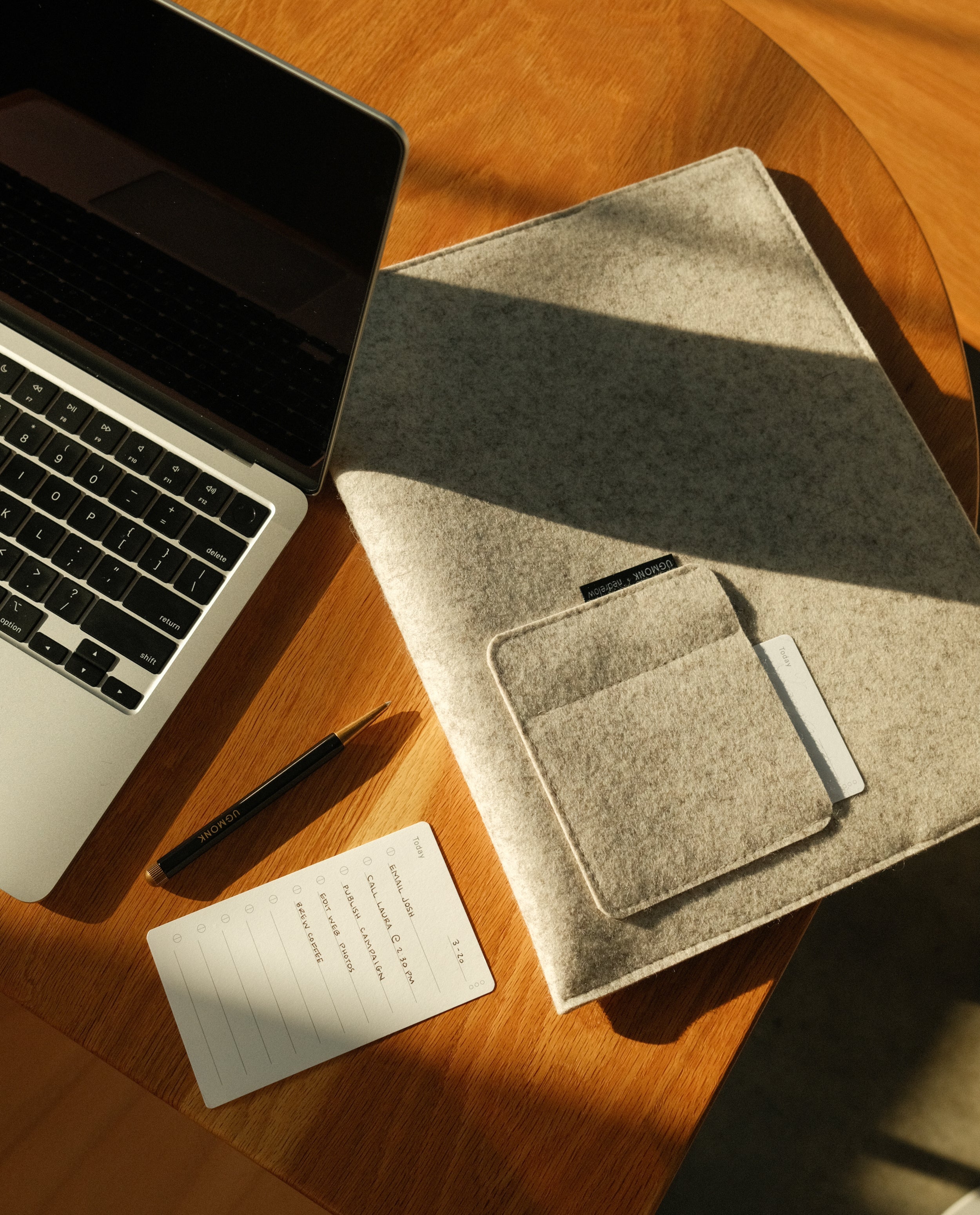 Magnetic Laptop Sleeve
