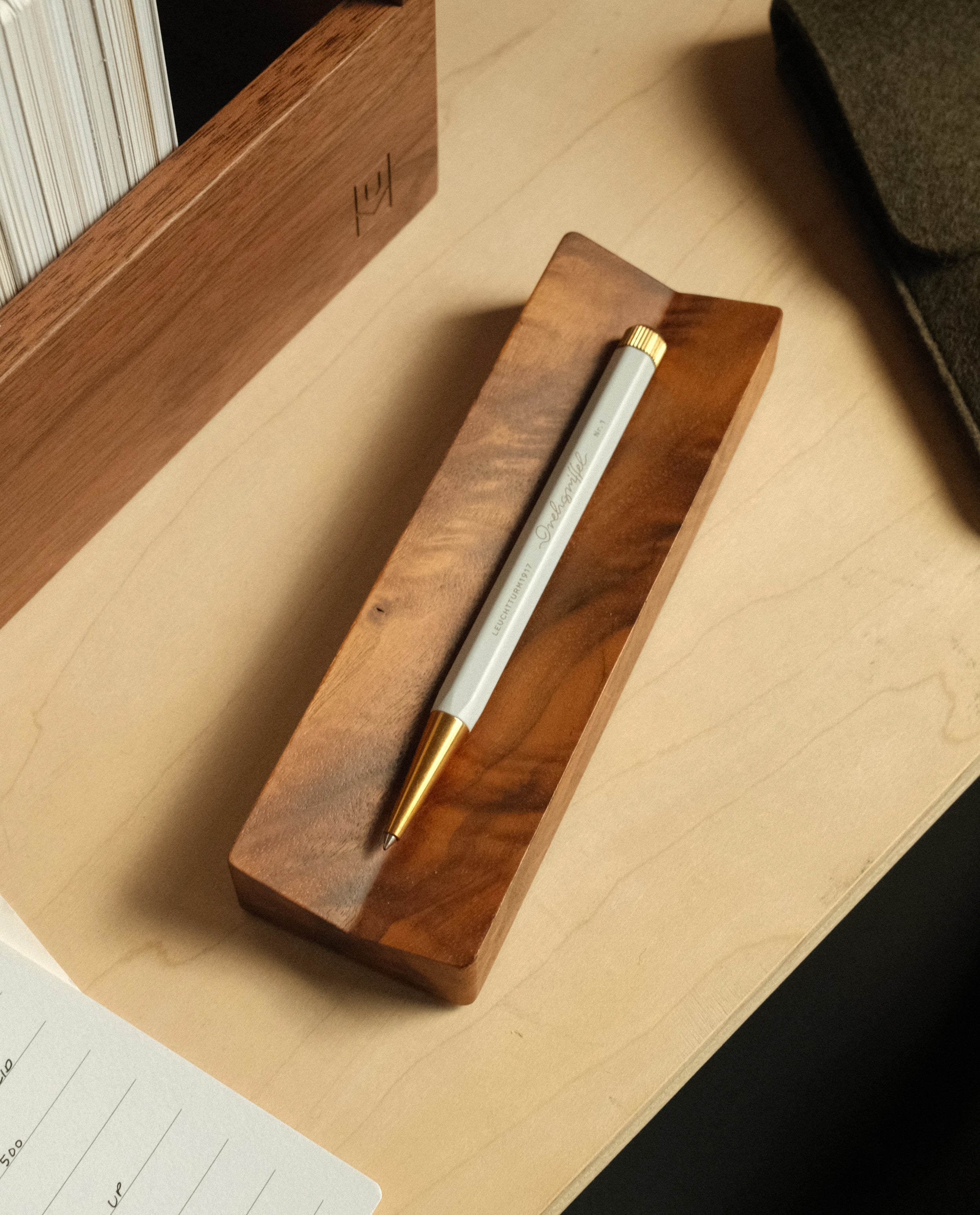 The Pen & Pen Tray Bundle