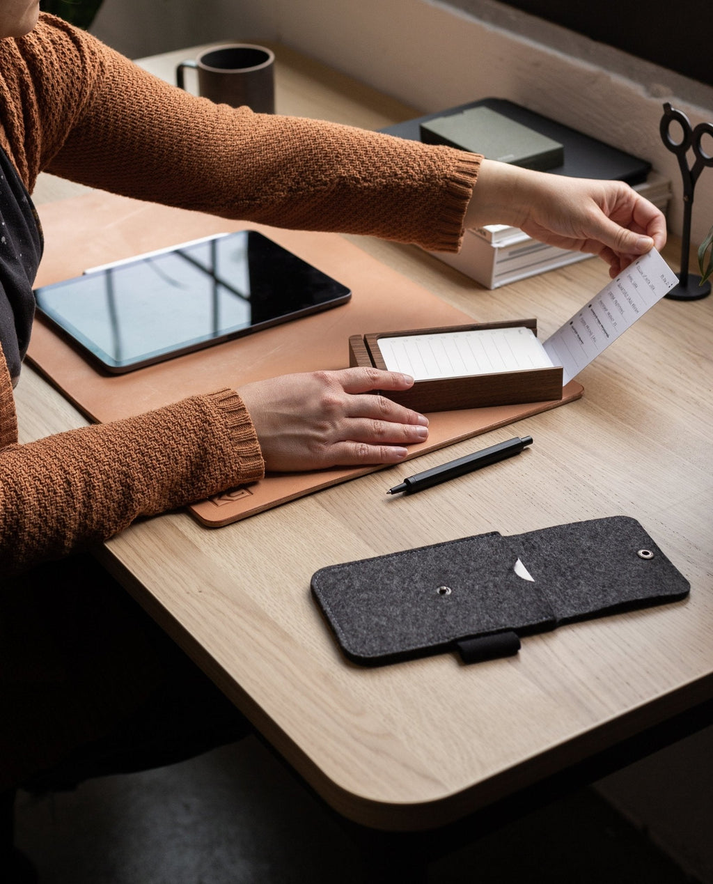 Analog Wood Card Holder