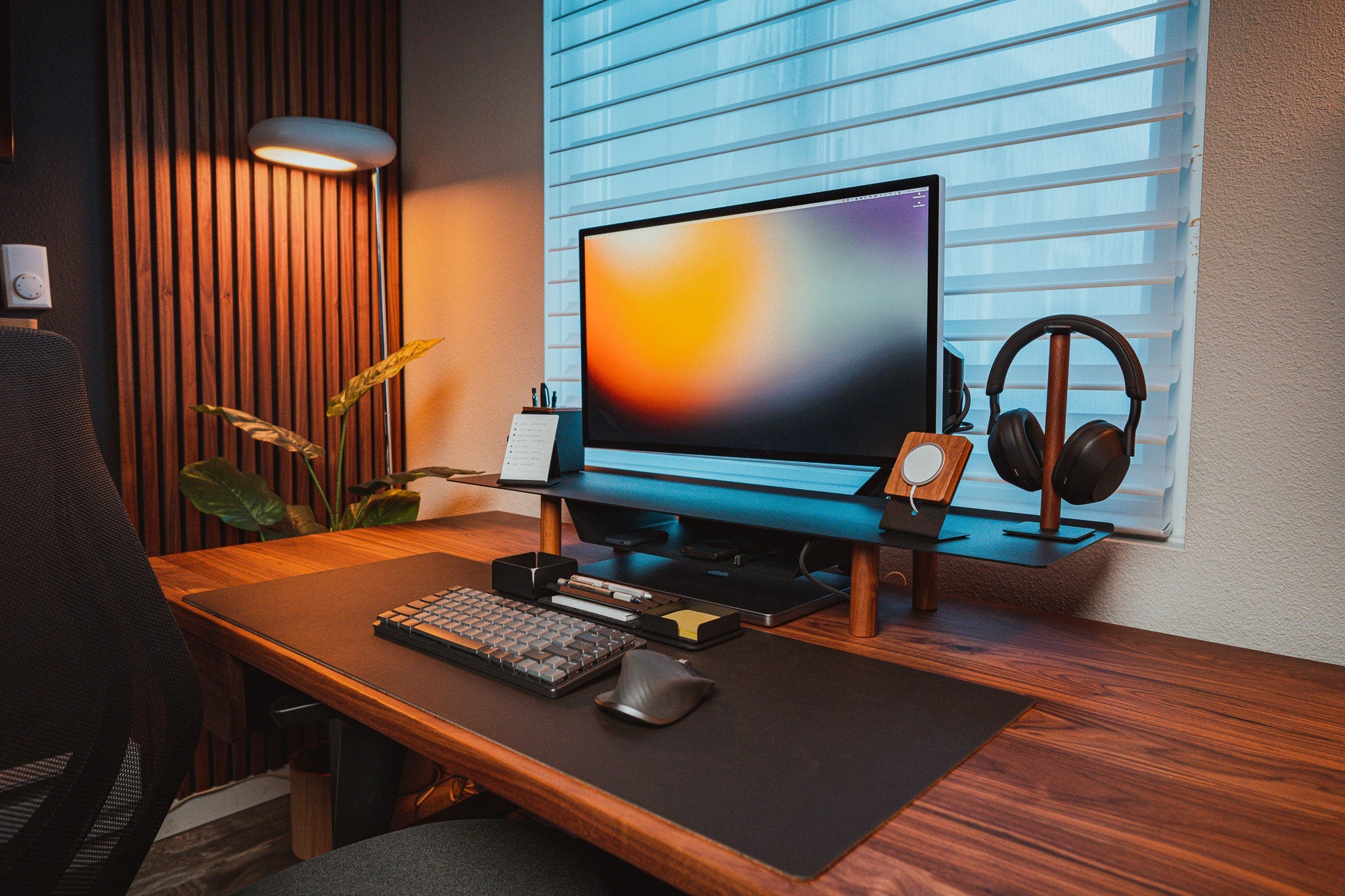 Gather Monitor Stand