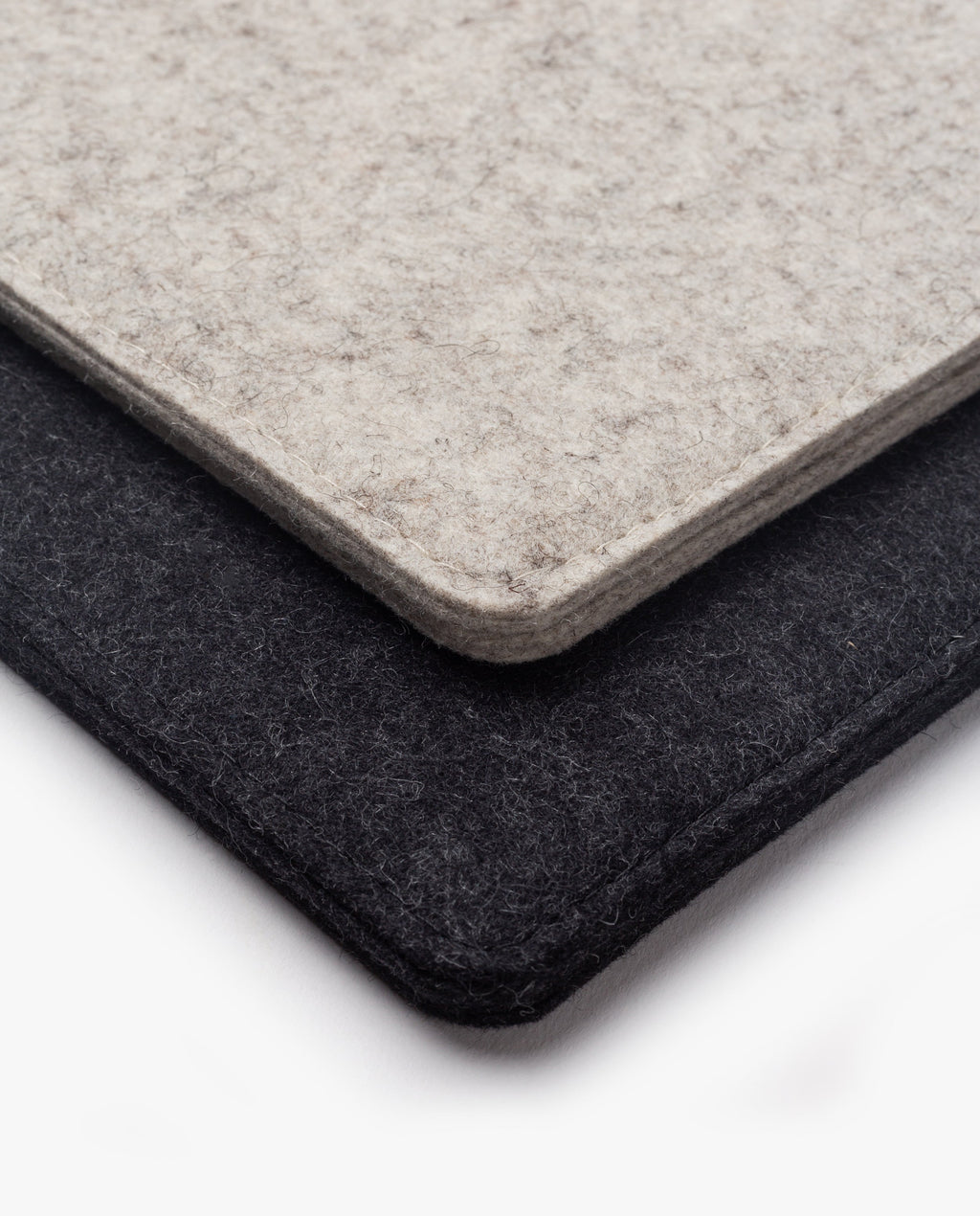 Magnetic Tablet Sleeve (Nedrelow x Ugmonk)
